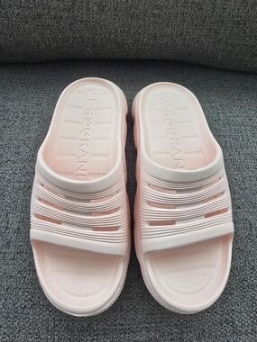 Cole Haan Zerogrand Slide Sandals in Light Pink
